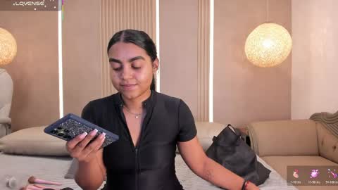 Eva online show from May 5, 11:49 am