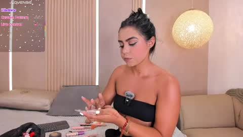 Eva online show from May 19, 11:50 am