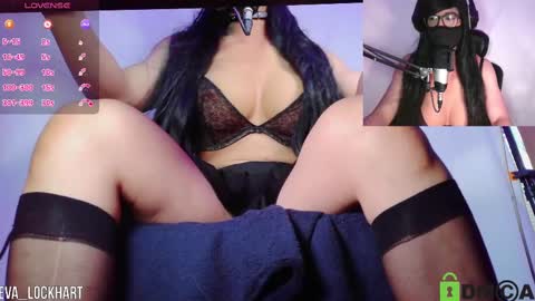 Snapshot of eva_lockhart chatting on September 18, 6:56 pm Eva online show from September 18, 6:56 pm