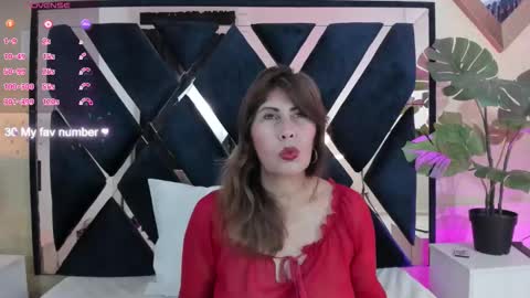 Snapshot of eva_loretti chatting on September 19, 11:25 am online show from September 19, 11:25 am