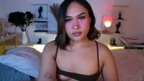 Queen Eva Mazikeen online show from November 10, 10:34 pm