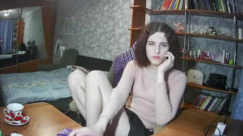 Eva The Princess online show from March 9, 5:17 pm