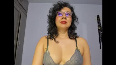 Eva online show from July 27, 10:51 pm