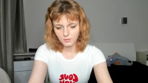 Eva online show from May 24, 7:04 am