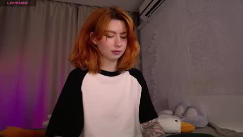 Snapshot of evaa_moonn_ chatting on September 12, 5:31 am Eva online show from September 12, 5:31 am