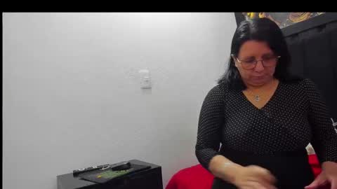 Snapshot of evaaross chatting on September 30, 2:05 pm Eva online show from September 30, 2:05 pm