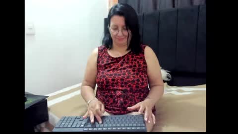 Snapshot of evaaross chatting on January 8, 4:22 pm Eva online show from January 8, 4:22 pm