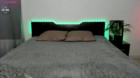 Snapshot of evablisss chatting on March 2, 11:50 am Eva online show from March 2, 11:50 am