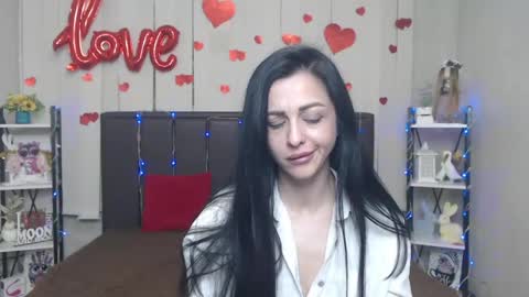 EvaClarkk online show from May 17, 5:11 pm