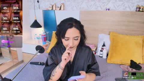 Snapshot of evadnestein chatting on September 13, 7:38 pm Evadne online show from September 13, 7:38 pm