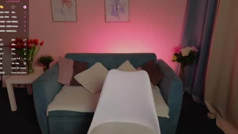 Eva online show from March 31, 5:24 pm