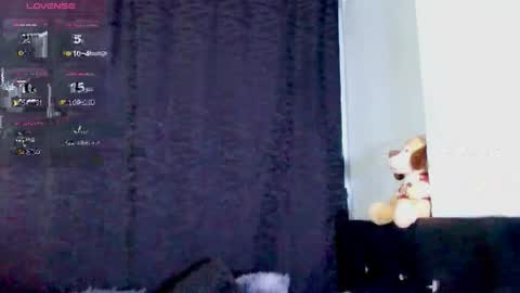 Evah Lee online show from April 14, 1:31 am