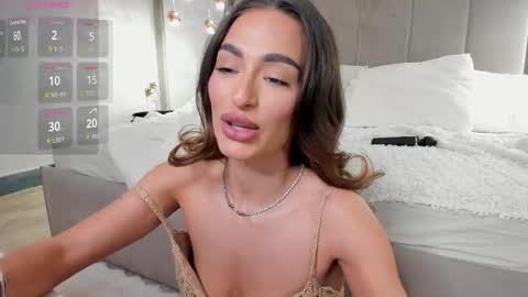 Eva K online show from March 10, 5:45 am