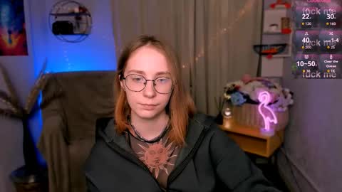 evalora online show from February 26, 8:12 pm