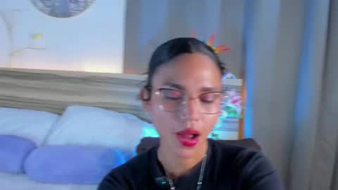    . online show from May 9, 9:32 pm