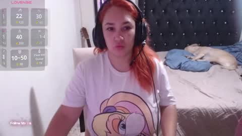 Snapshot of evamilff_ chatting on February 20, 2:13 pm Eva online show from February 20, 2:13 pm