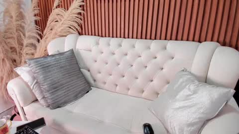 Eva  online show from October 19, 1:27 pm