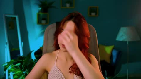 Eva  online show from April 15, 2:31 pm