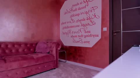 Eva online show from March 6, 10:47 pm