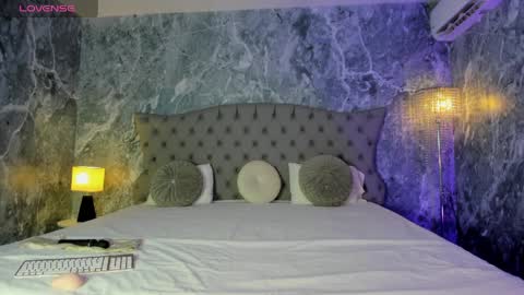 EVA online show from April 4, 6:48 pm