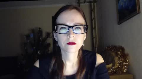 YourMistress online show from January 9, 9:37 am