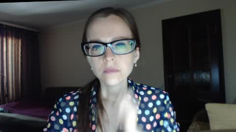 YourMistress online show from May 14, 9:18 am