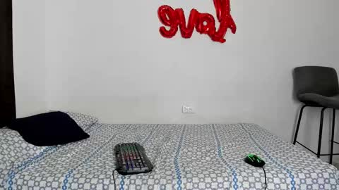 Evans collins24 online show from October 9, 1:33 am