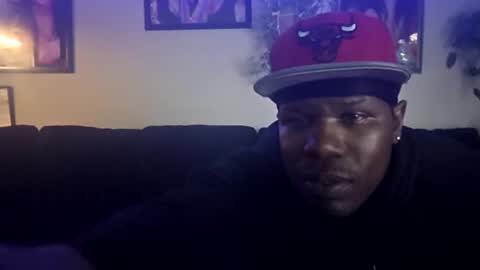 Snapshot of evanschris2048 chatting on October 9, 1:22 am evanschris2048 online show from October 9, 1:22 am