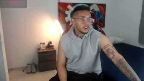   online show from February 3, 1:24 am