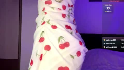 evarenard_ online show from May 24, 5:41 pm