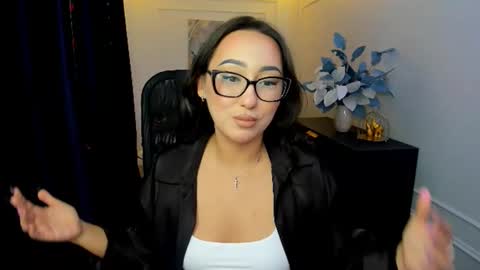 evasarazardje online show from November 20, 7:22 pm