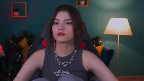 Snapshot of evathopson chatting on January 14, 3:04 pm Eva next stream - - 1600 UTC2000 online show from January 14, 3:04 pm
