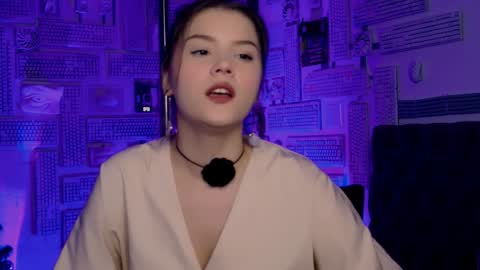 Snapshot of evathopson chatting on February 1, 3:18 pm Eva next stream - - 1600 UTC2000 online show from February 1, 3:18 pm