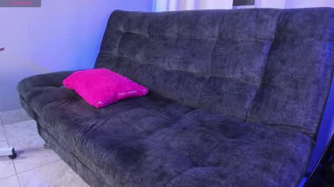 Snapshot of eve__queen chatting on September 25, 9:22 pm Eva Queen online show from September 25, 9:22 pm