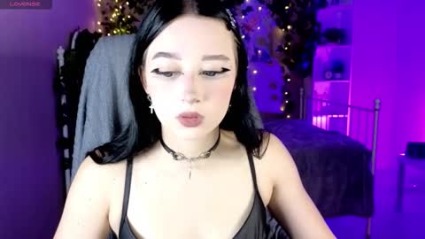 Evelina online show from February 27, 10:30 am