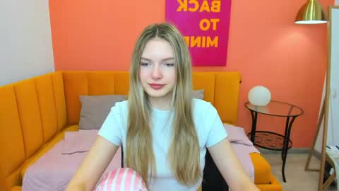 Eveline online show from May 10, 1:56 am