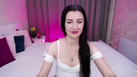 Snapshot of evelingills chatting on September 15, 5:09 am Evelin online show from September 15, 5:09 am