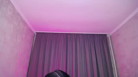 Snapshot of evelingills chatting on September 19, 5:33 am Evelin online show from September 19, 5:33 am