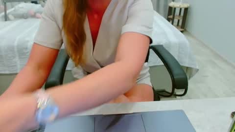 evelove online show from May 21, 5:41 pm