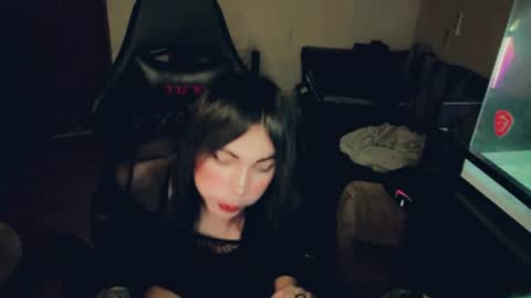 evelyn420521 online show from July 16, 2:53 pm