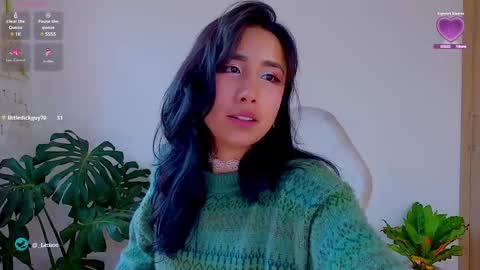 Snapshot of evelyn_chelle chatting on March 3, 3:32 pm Im Eve or Chelle Next Stream 191224 online show from March 3, 3:32 pm