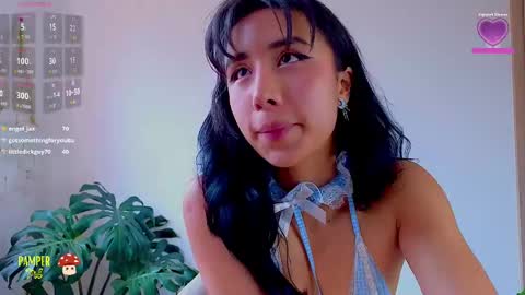 Snapshot of evelyn_chelle chatting on February 19, 7:05 pm Im Eve or Chelle Next Stream 191224 online show from February 19, 7:05 pm