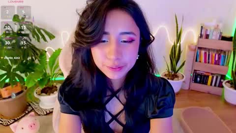 Snapshot of evelyn_chelle chatting on September 14, 1:08 am Im Eve or Chelle Next Stream 191224 online show from September 14, 1:08 am