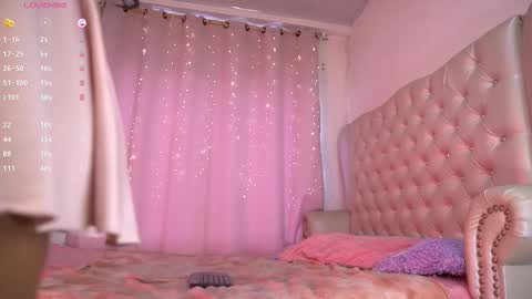 evelyn evelyn online show from November 28, 5:53 pm