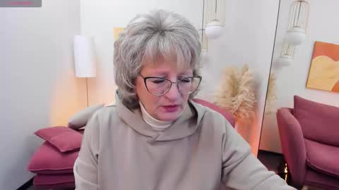 Snapshot of evelynblissful chatting on September 29, 5:06 am Evelyn online show from September 29, 5:06 am