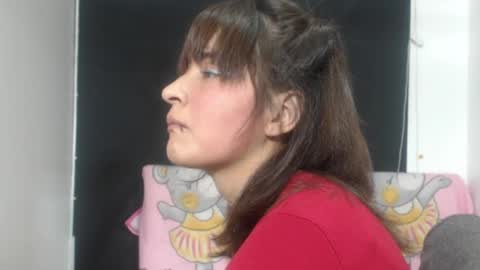 Evelyne online show from April 11, 7:45 am