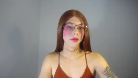 Snapshot of evi_kitty chatting on December 2, 11:24 pm Evi online show from December 2, 11:24 pm