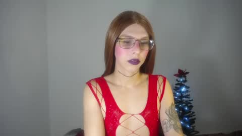 Snapshot of evi_kitty chatting on December 27, 2:54 pm Evi online show from December 27, 2:54 pm