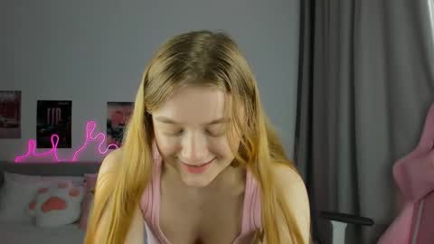 Eva online show from March 29, 8:38 am