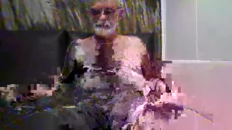 Naaktloper online show from February 10, 4:32 pm